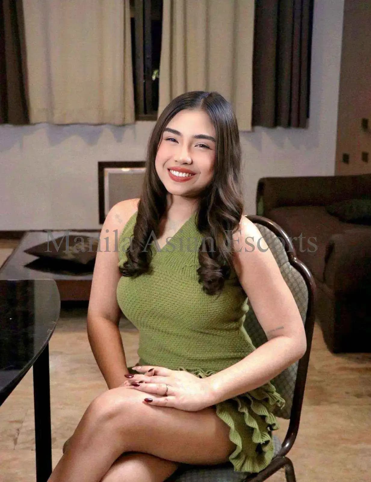 Sanya Female escort in Makati