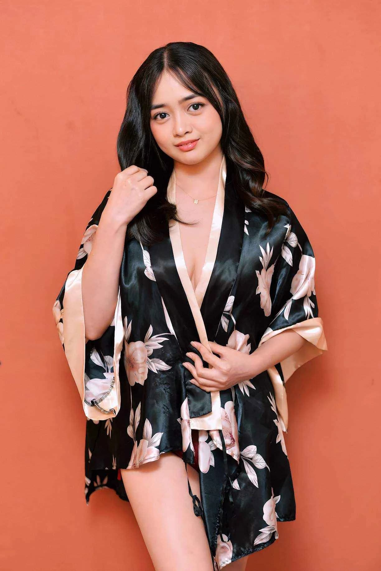 Abby Female escort in Makati