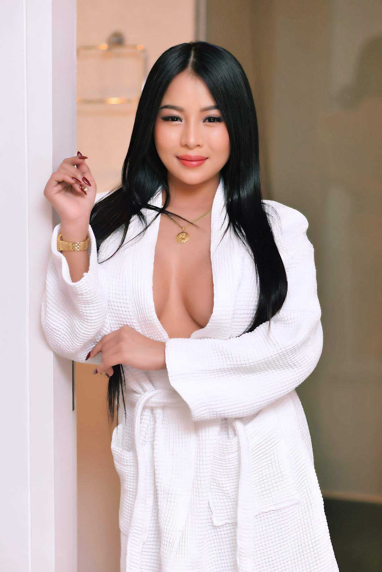 Chanel Female escort in BGC (Bonifacio Global City)