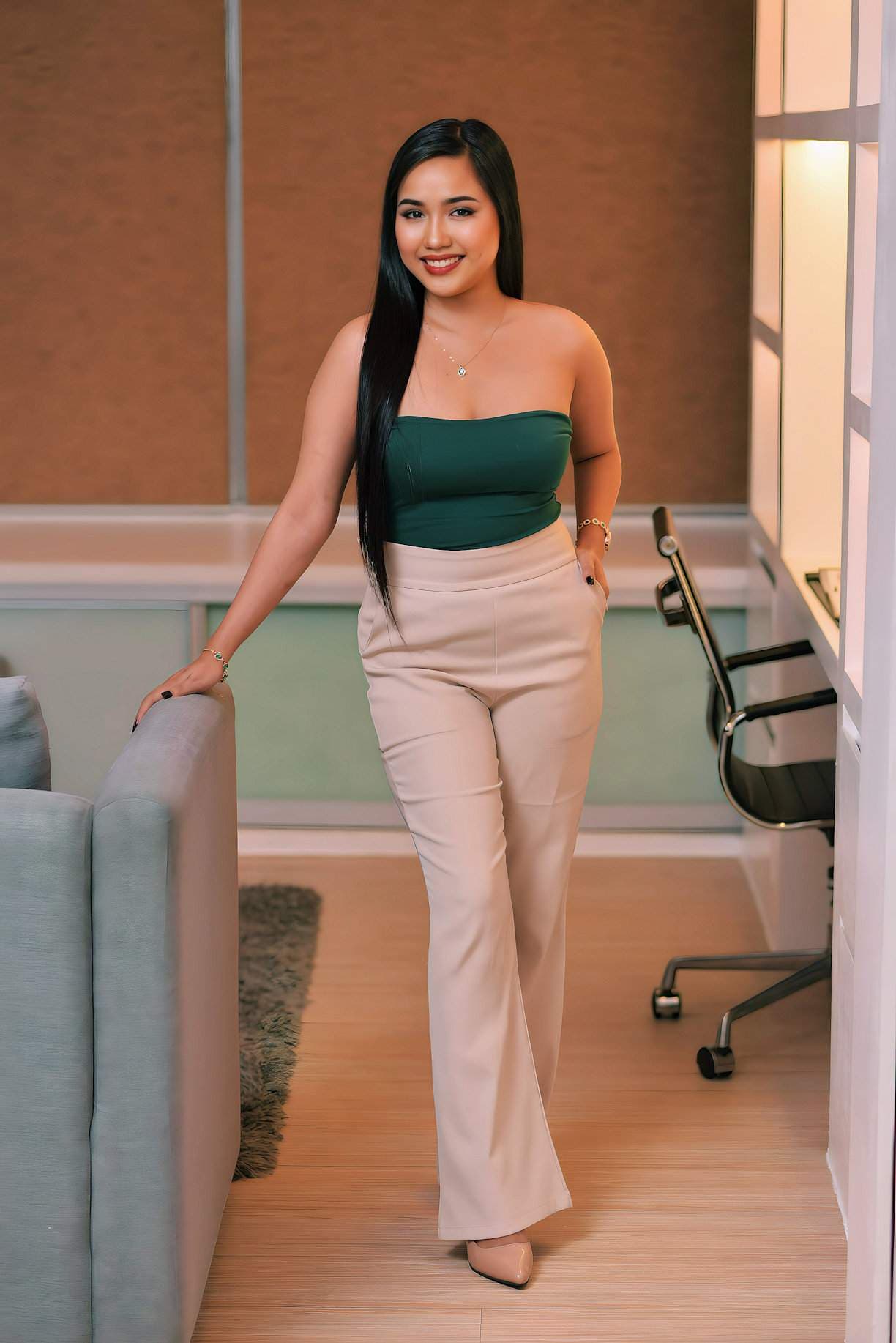 Sonia Female escort in Makati