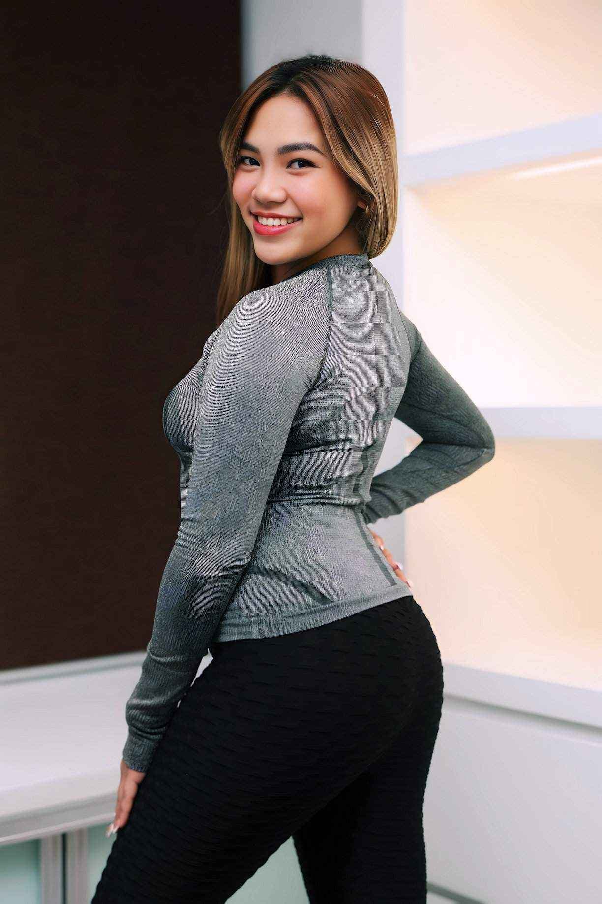 Summer Female escort in Manila
