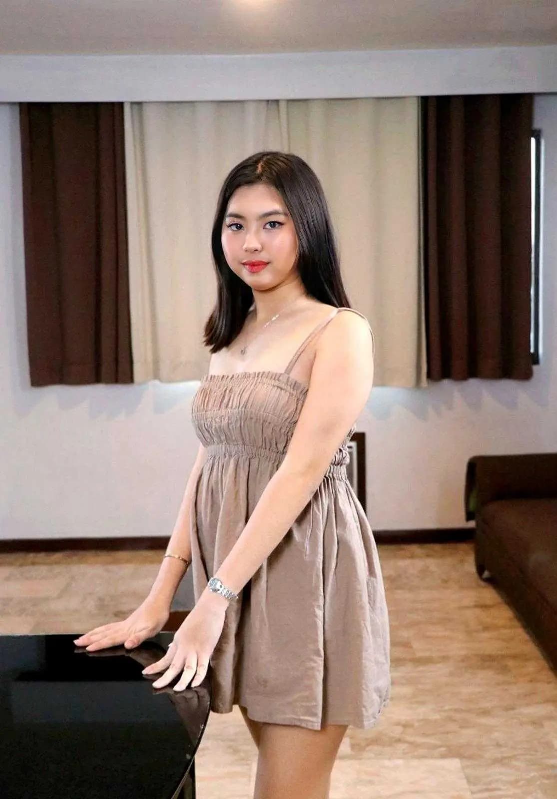 Lily Female escort in BGC (Bonifacio Global City)